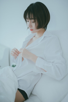 韩世雅《情事》在线播放